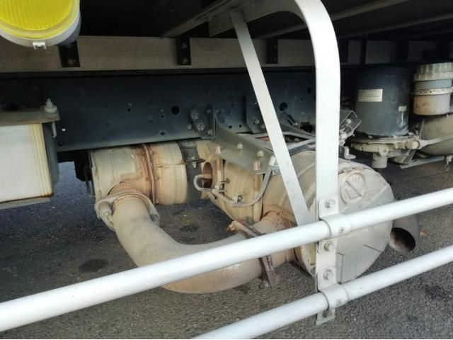 MITSUBISHI FUSOU FIGHTER 2015 Image 31