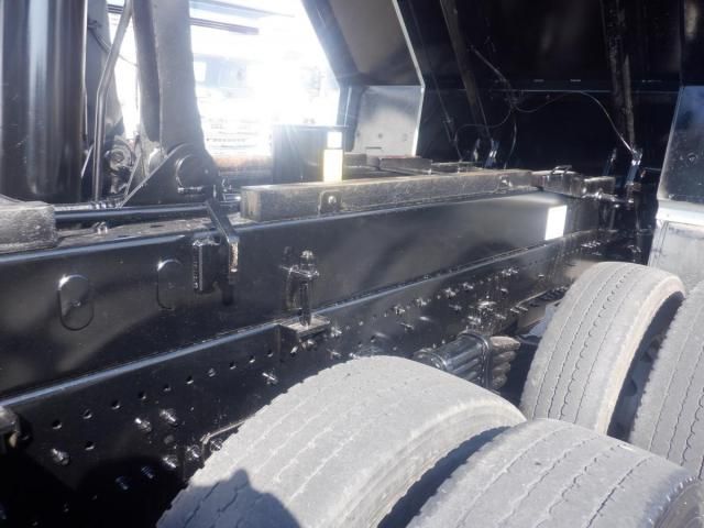 HINO PROFIA 2018 Image 31