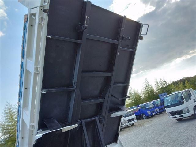 MITSUBISHI CANTER 2006 Image 31