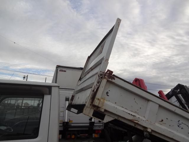 ISUZU ELF 2005 Image 31