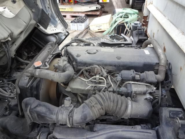 ISUZU ELF 2005 Image 31