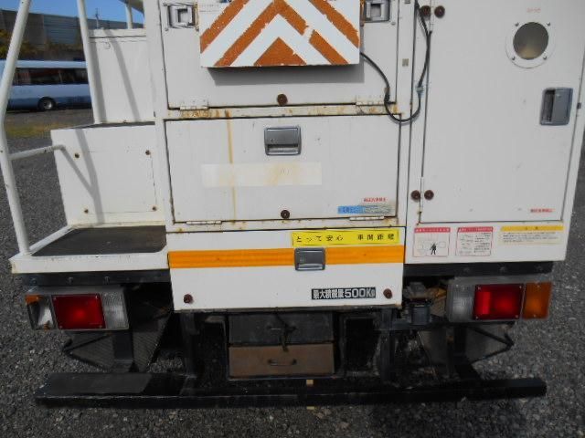 ISUZU ELF 2006 Image 31