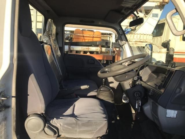 ISUZU ELF 2007 Image 31