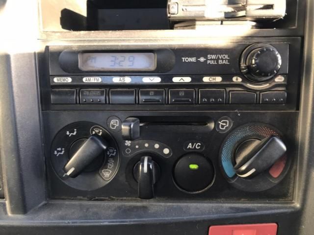 ISUZU ELF 2007 Image 31