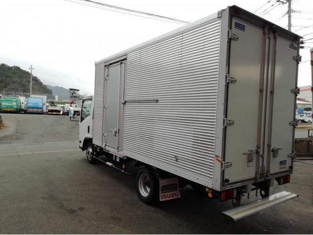 ISUZU ELF 2017 Image 31