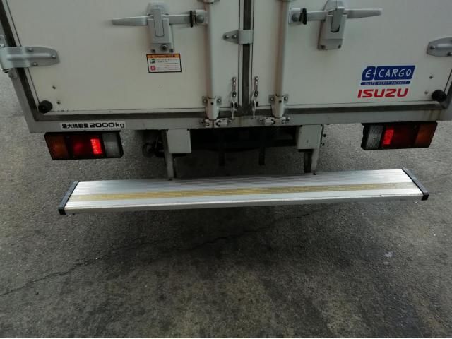 ISUZU ELF 2017 Image 31