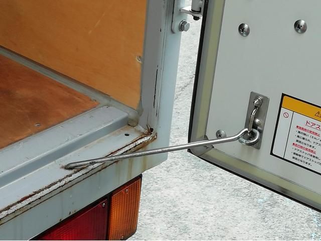 ISUZU ELF 2017 Image 31