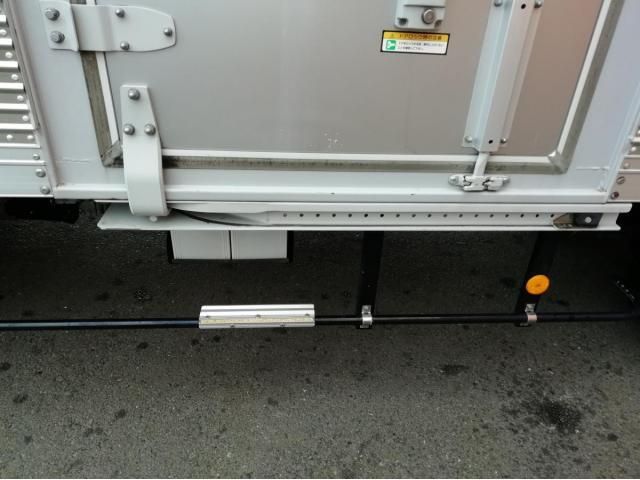 ISUZU ELF 2017 Image 31