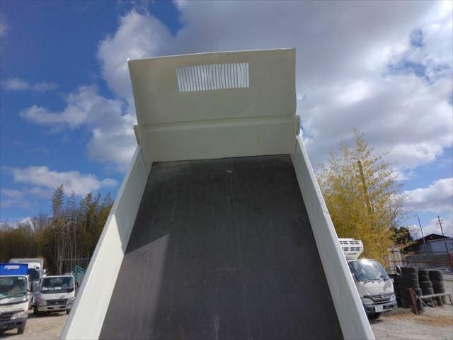 MITSUBISHI CANTER 2006 Image 31