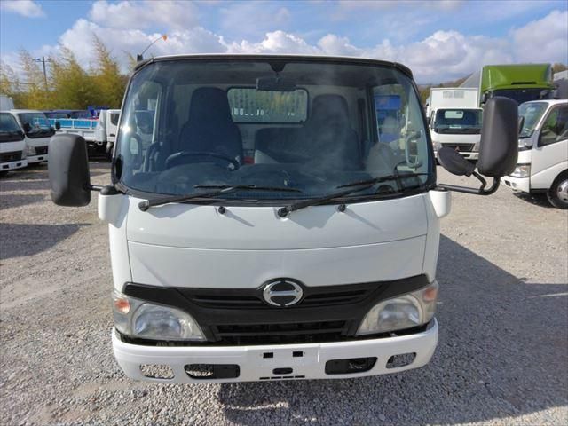 HINO DUTRO 2014 Image 31