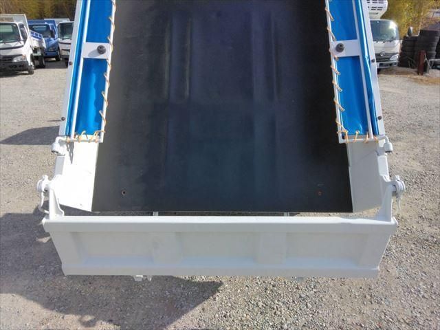 HINO DUTRO 2014 Image 31