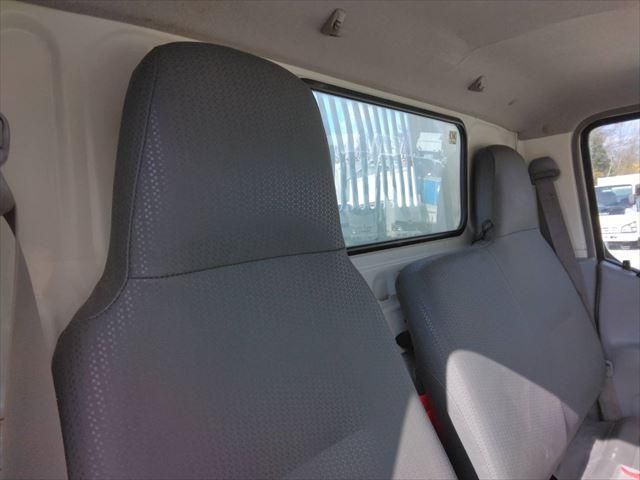 HINO DUTRO 2014 Image 31