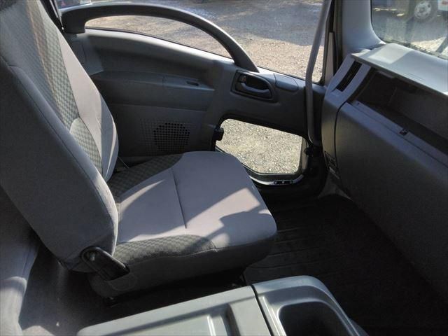 ISUZU FORWARD 2009 Image 31