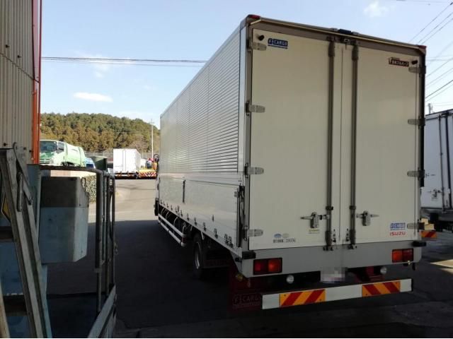 ISUZU FORWARD 2017 Image 31