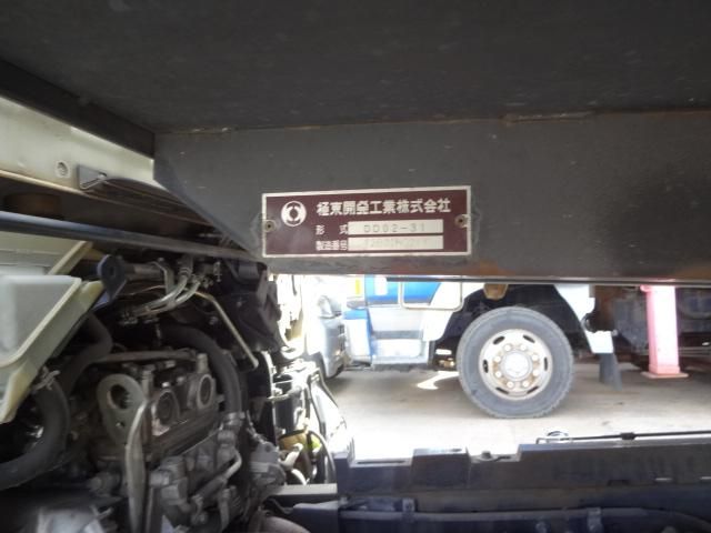 MITSUBISHI CANTER 2012 Image 31