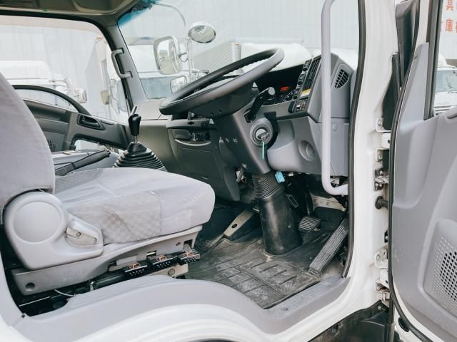 ISUZU FORWARD 2017 Image 31