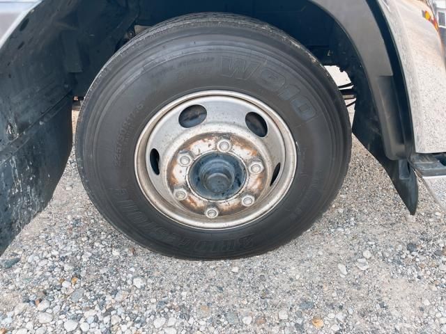 ISUZU FORWARD 2017 Image 31