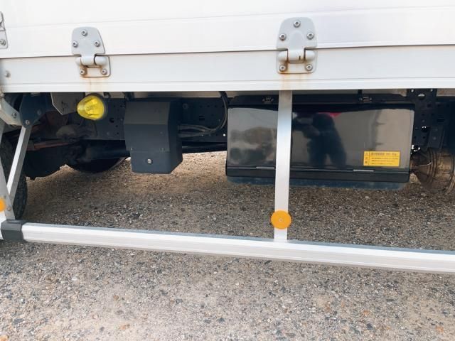 ISUZU FORWARD 2017 Image 31