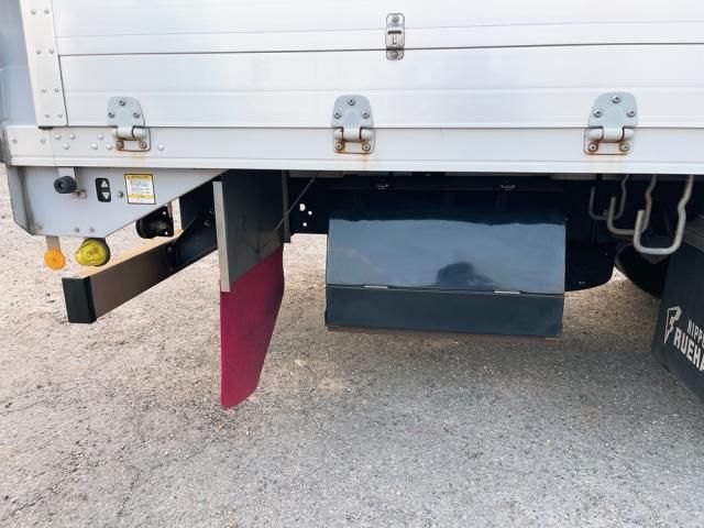 ISUZU FORWARD 2017 Image 31