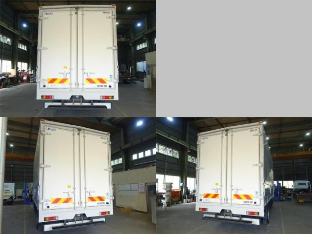 MITSUBISHI CANTER 2013 Image 31