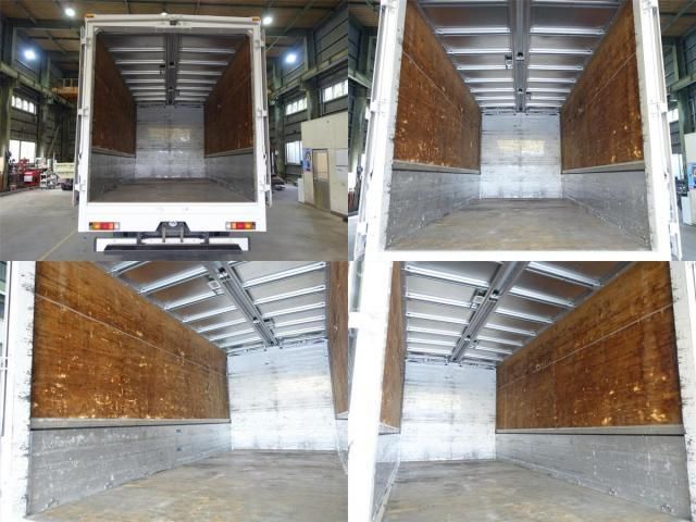 MITSUBISHI CANTER 2013 Image 31