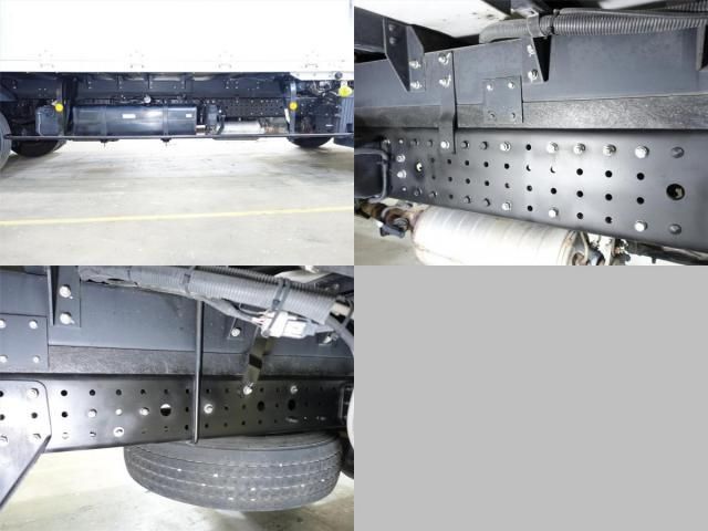 MITSUBISHI CANTER 2013 Image 31