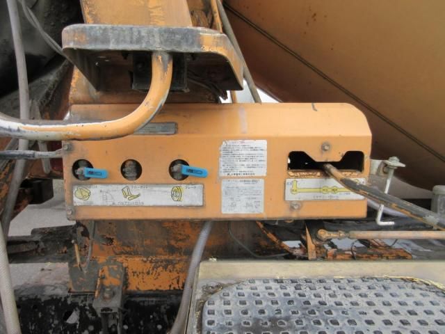 NISSAN DIESEL QUON 2006 Image 31