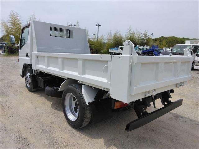 MITSUBISHI CANTER 2010 Image 31