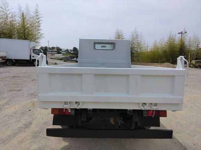MITSUBISHI CANTER 2010 Image 31
