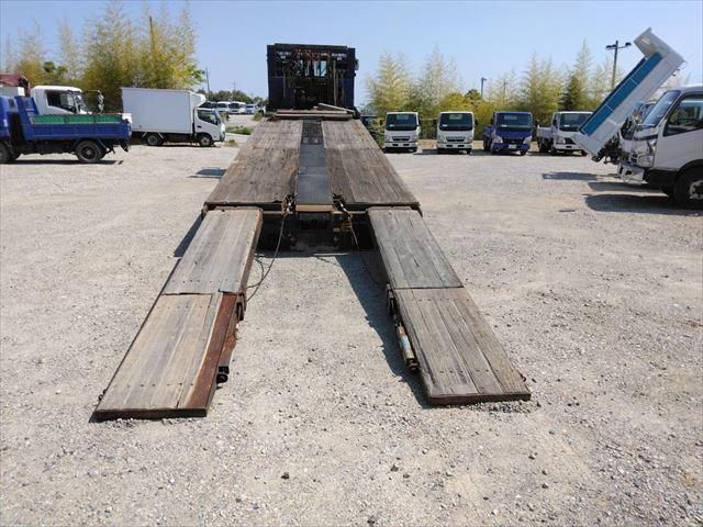 HINO PROFIA 2003 Image 31