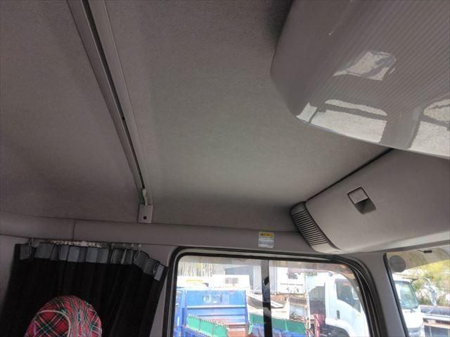 HINO PROFIA 2003 Image 31