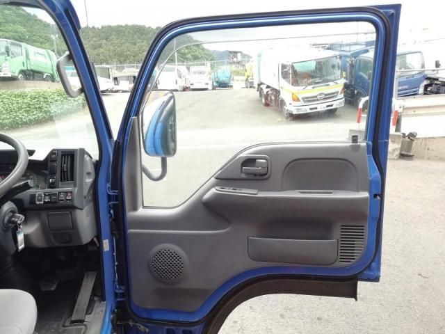 ISUZU ELF 2015 Image 31