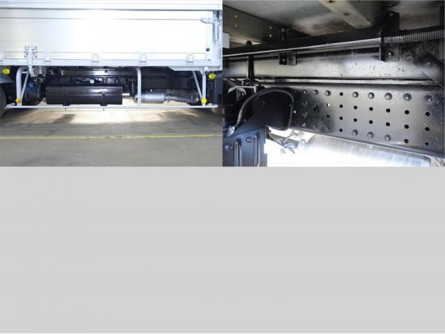 MITSUBISHI CANTER 2011 Image 31