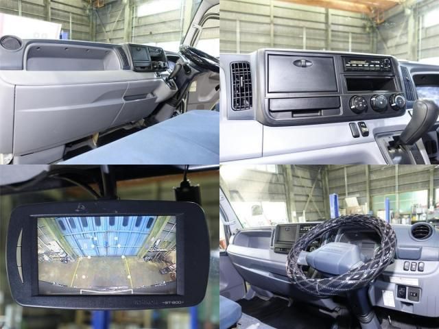 MITSUBISHI CANTER 2011 Image 31