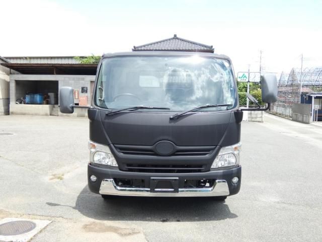 HINO DUTRO 2015 Image 31