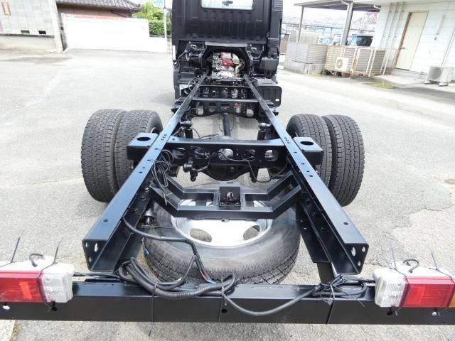 HINO DUTRO 2015 Image 31