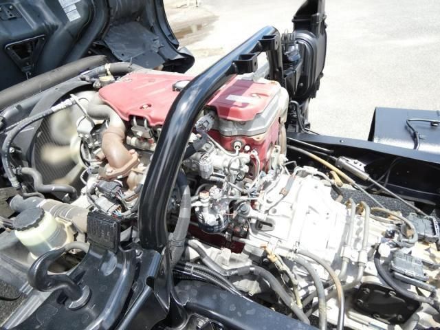 HINO DUTRO 2015 Image 31