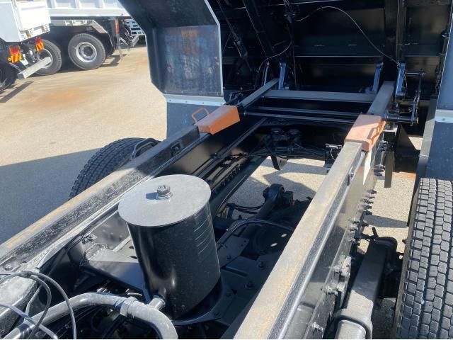 HINO PROFIA 2017 Image 31