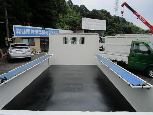 HINO DUTRO 2011 Image 31