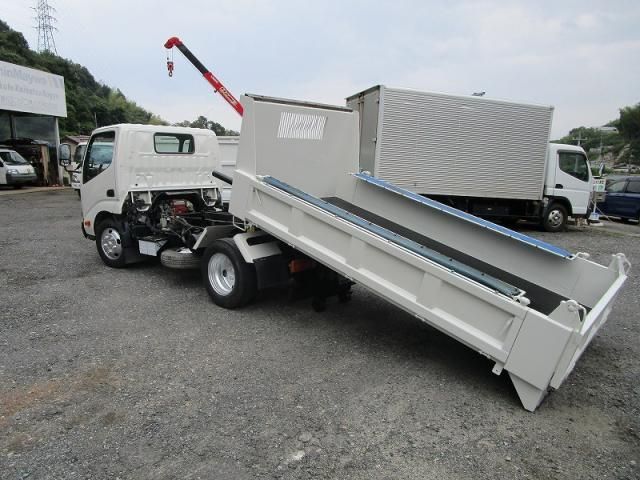 HINO DUTRO 2011 Image 31