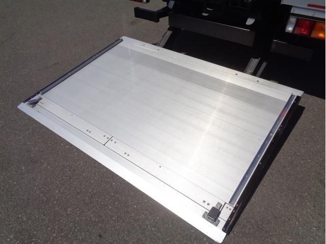 MITSUBISHI FUSOU FIGHTER 2021 Image 31