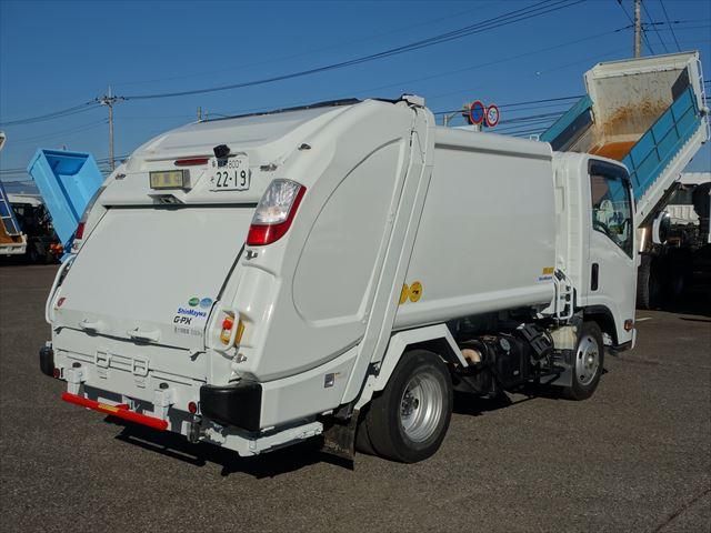 ISUZU ELF 2017 Image 31