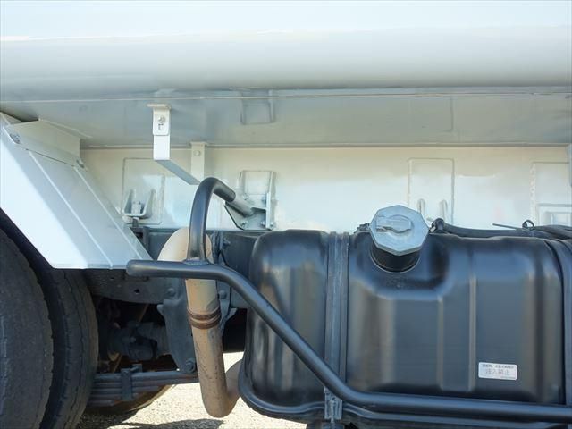 ISUZU ELF 2017 Image 31