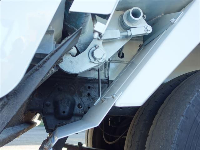 ISUZU ELF 2017 Image 31