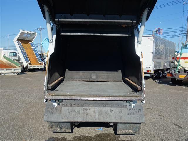 ISUZU ELF 2017 Image 31