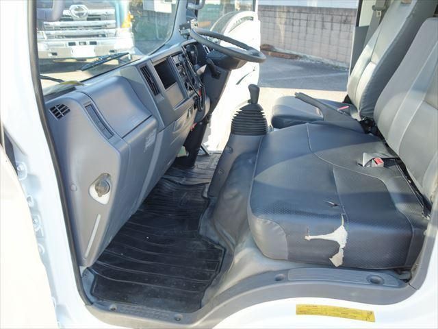 ISUZU ELF 2017 Image 31