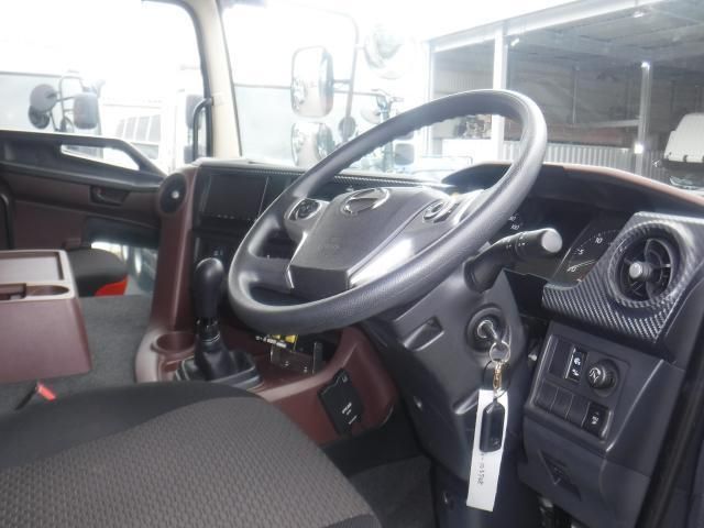 HINO PROFIA 2020 Image 31