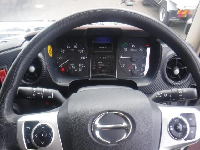 HINO PROFIA 2020 Image 31