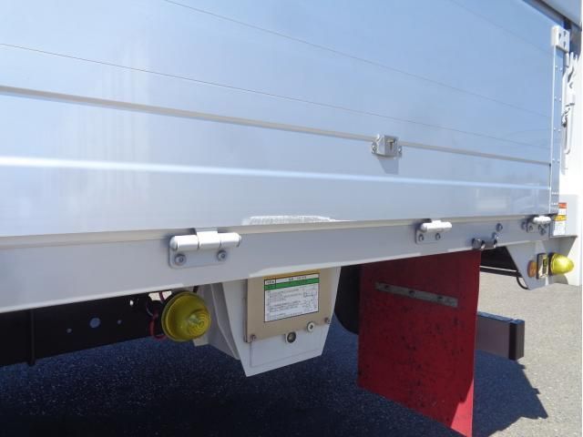 MITSUBISHI FUSOU FIGHTER 2020 Image 31