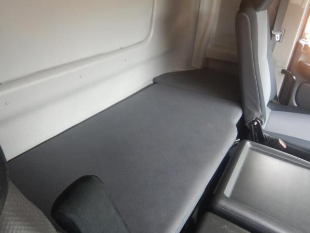 HINO PROFIA 2011 Image 31